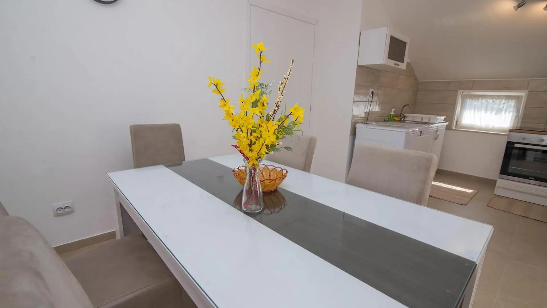 Tia Appartement Mit Meerblick Veli Losinj 0*,  Croatia