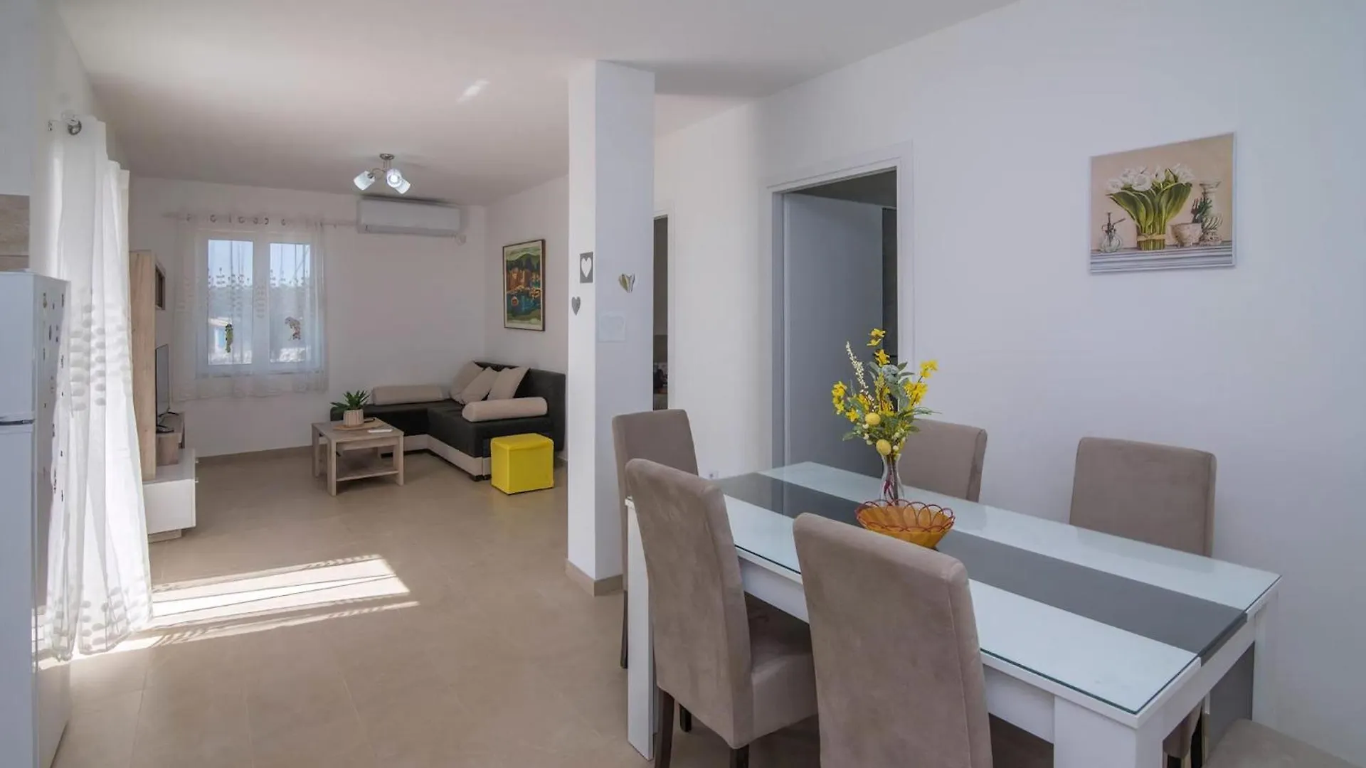 Tia Appartement Mit Meerblick Veli Losinj 0*,