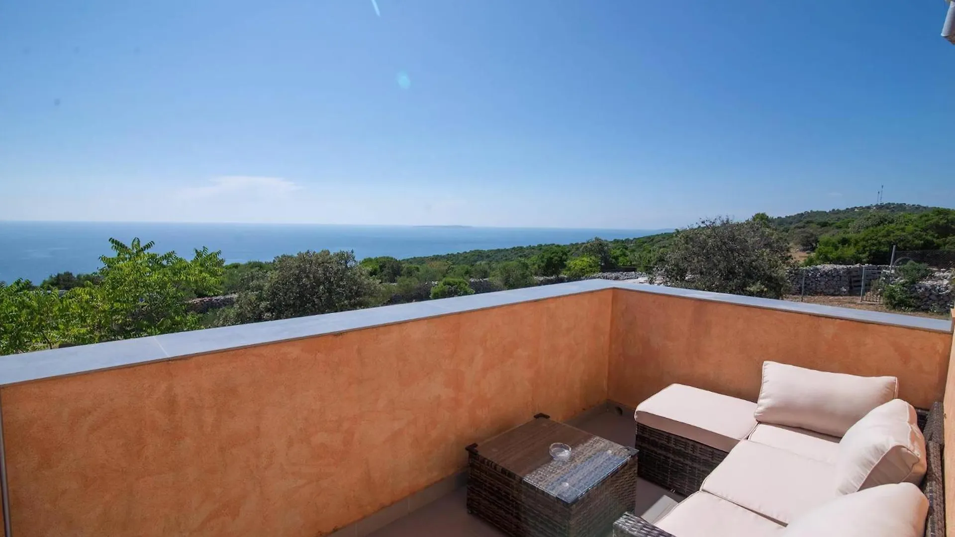 Tia Appartement Mit Meerblick Veli Losinj 0*,